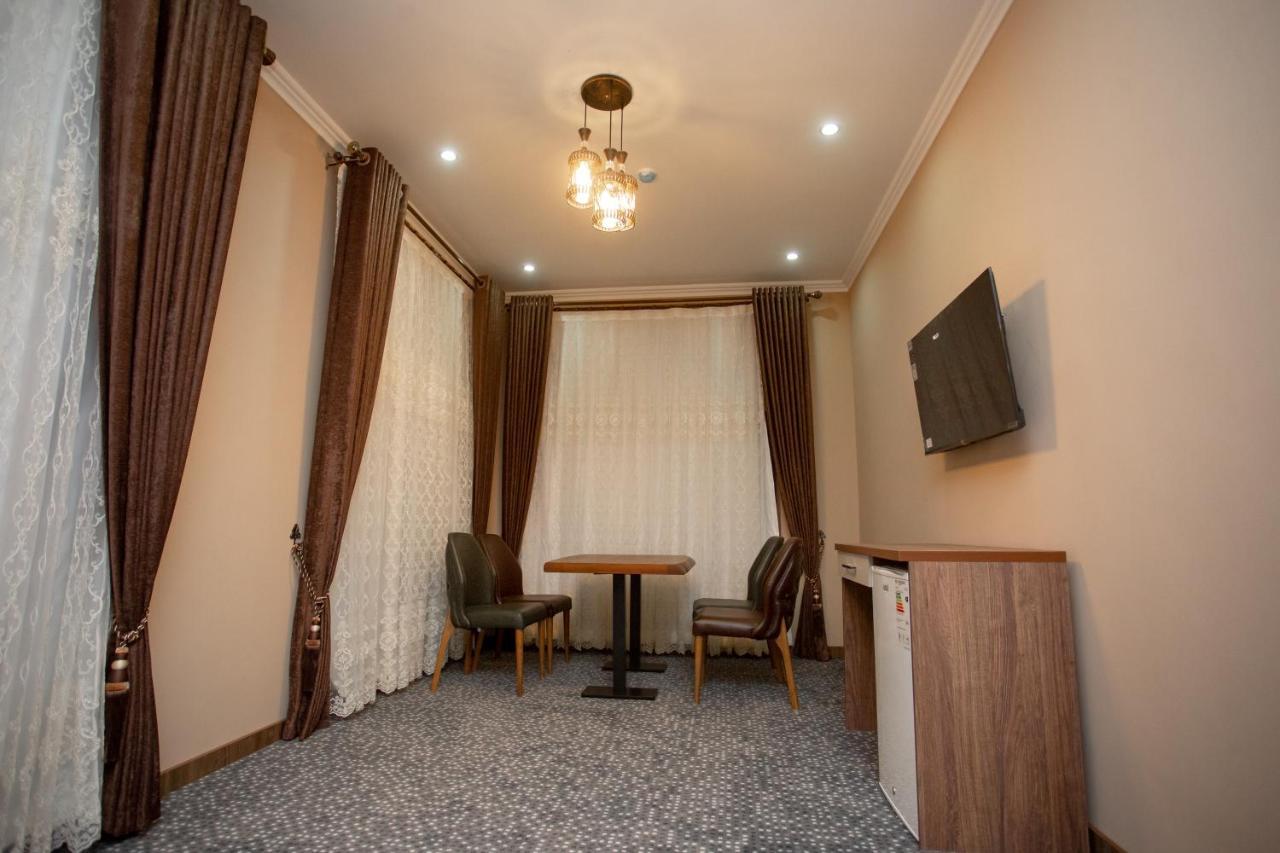 Rayyan Hotel Самарканд Екстериор снимка