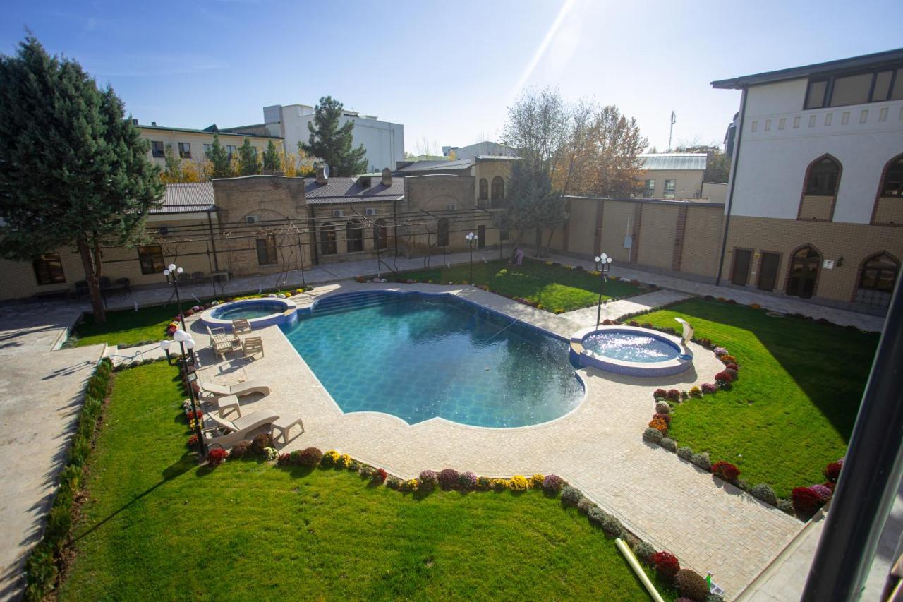 Rayyan Hotel Самарканд Екстериор снимка