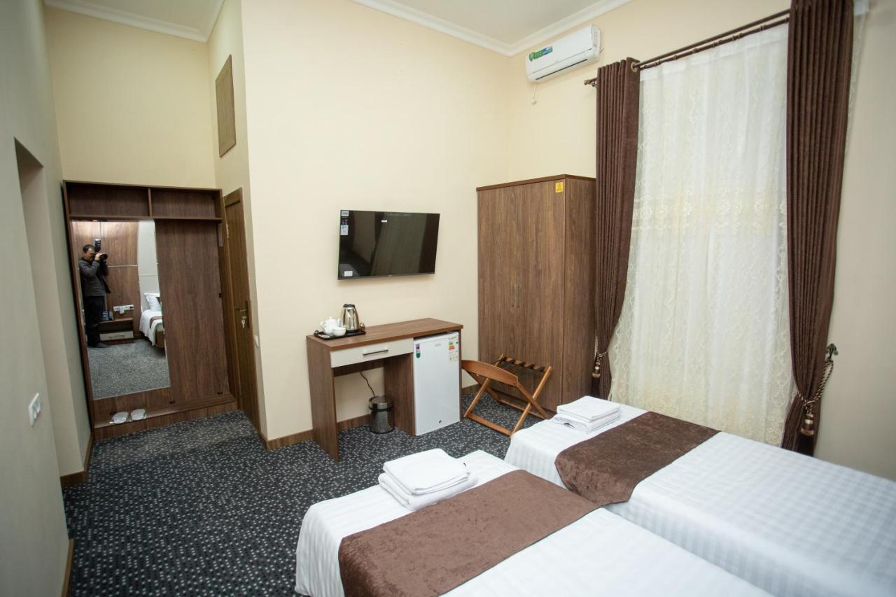 Rayyan Hotel Самарканд Екстериор снимка